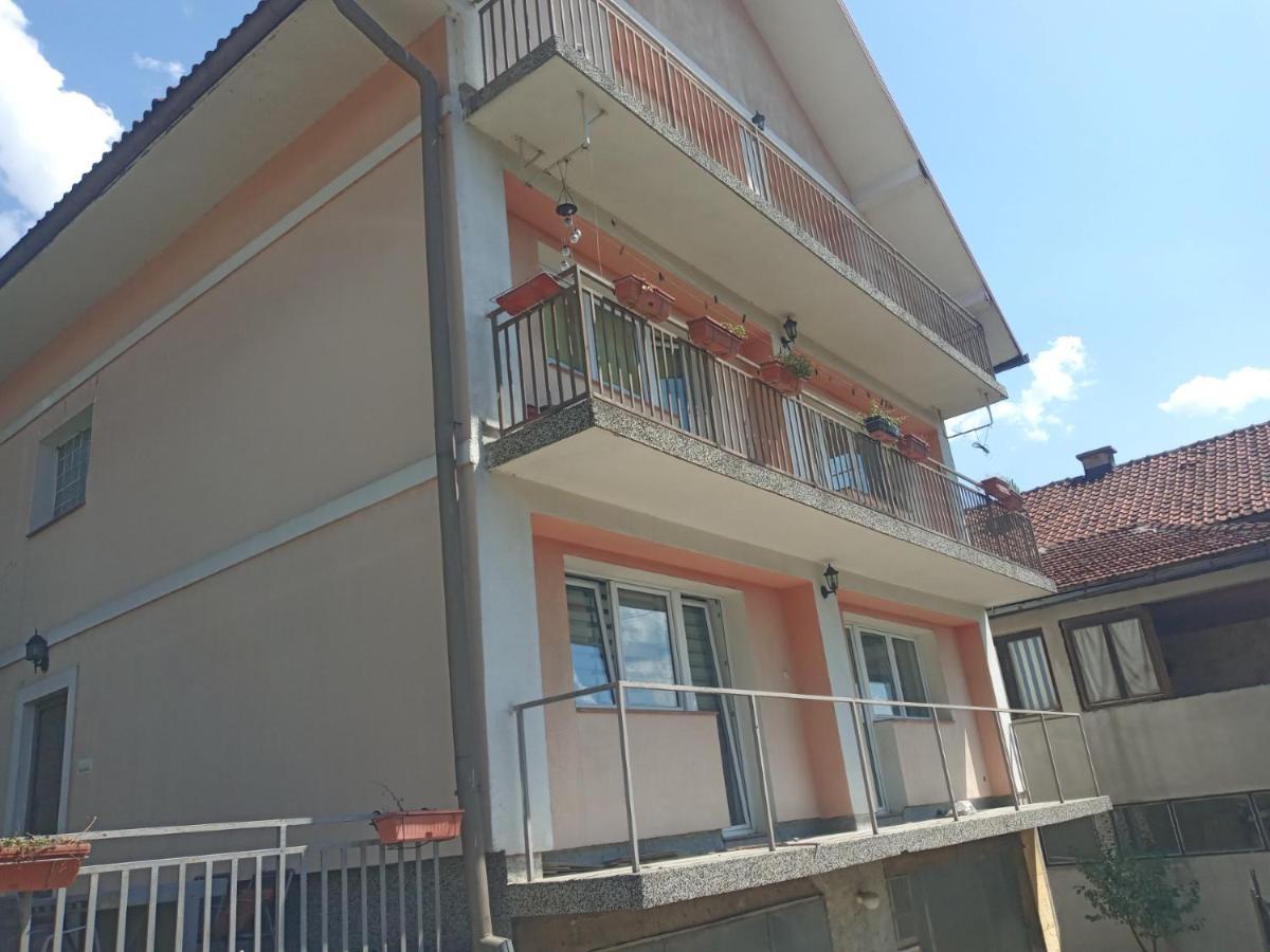 Apartman Kujovic サラエヴォ エクステリア 写真